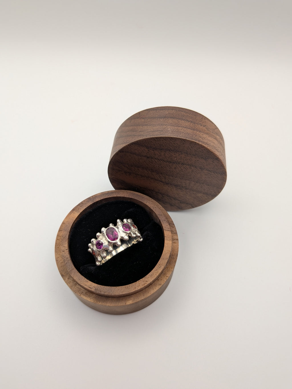 5 stone rhodolite garnet ring