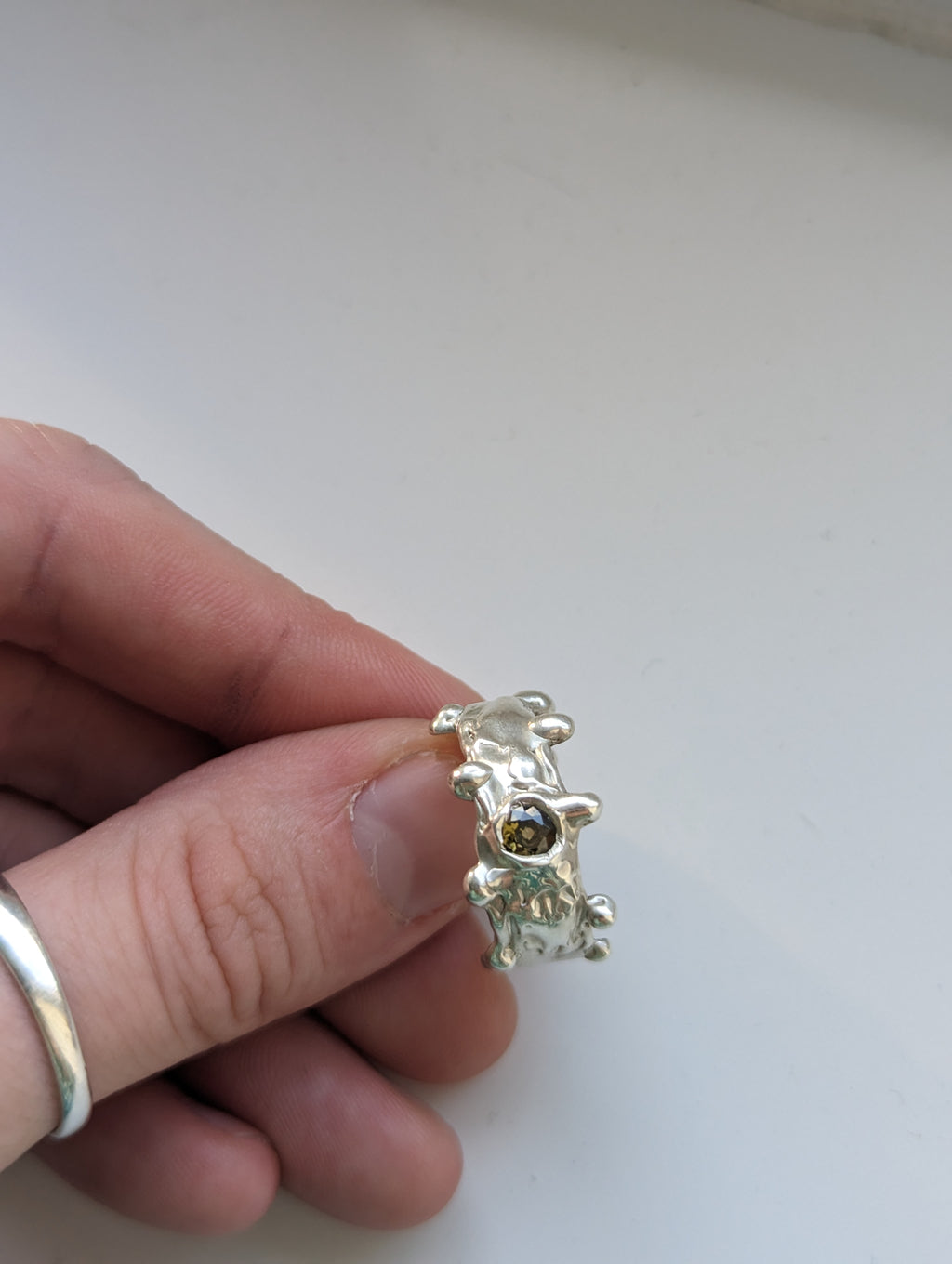 Round peridot sterling silver blobby ring